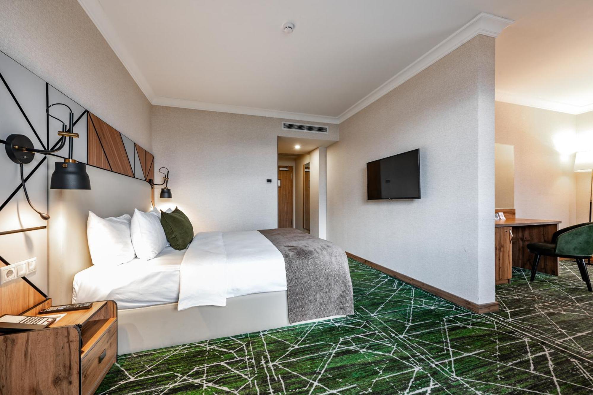 Hotel Wyndham Garden Burabay Zewnętrze zdjęcie