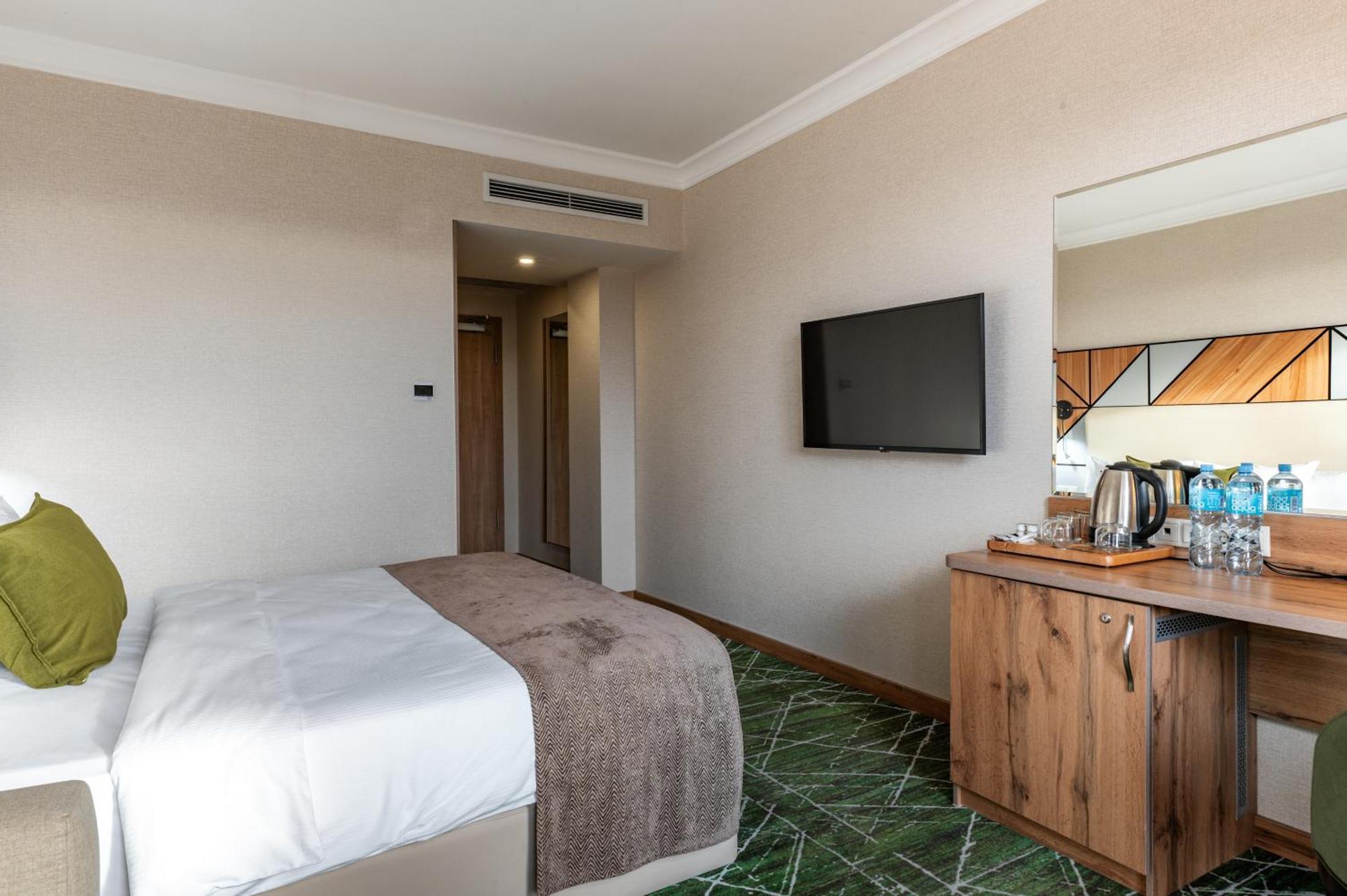 Hotel Wyndham Garden Burabay Zewnętrze zdjęcie