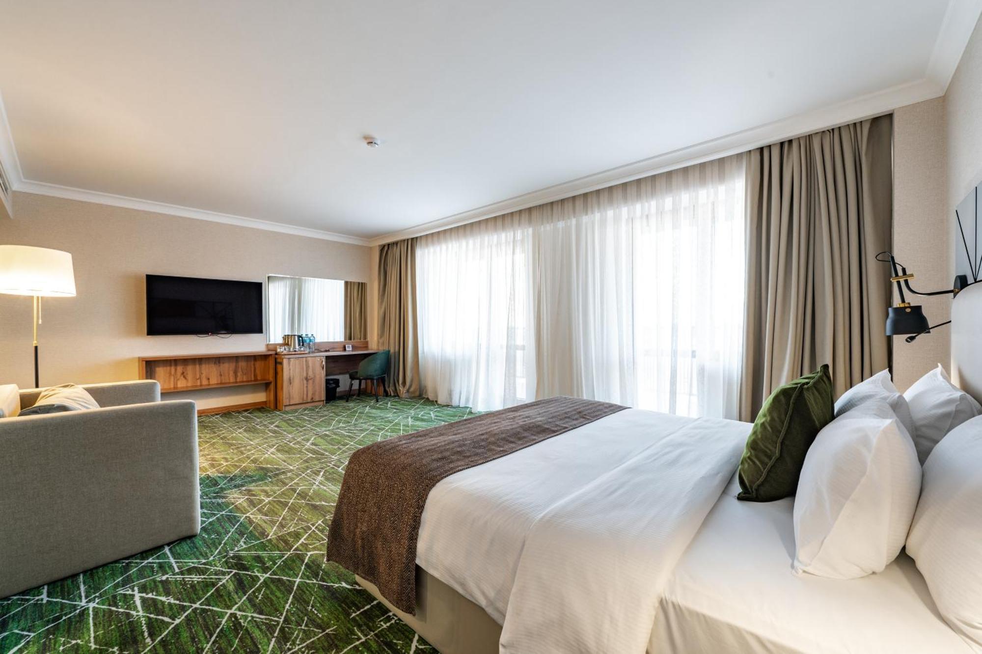 Hotel Wyndham Garden Burabay Zewnętrze zdjęcie
